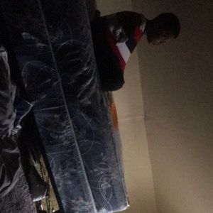 Meet your Posher, Damond